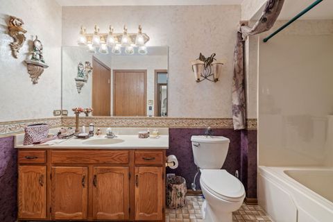 Tiny photo for 17551 Drummond Drive #17551, Tinley Park, IL 60487 (MLS # 12533558)