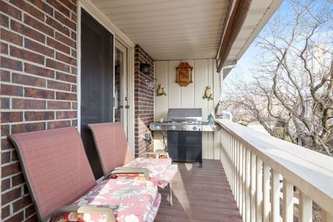 Tiny photo for 17551 Drummond Drive #17551, Tinley Park, IL 60487 (MLS # 12533558)