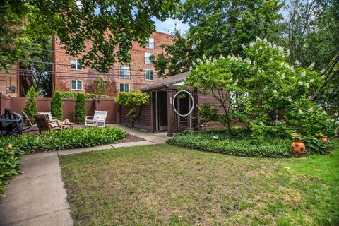 Tiny photo for 2717 Harrison Street, Evanston, IL 60201 (MLS # 12562112)