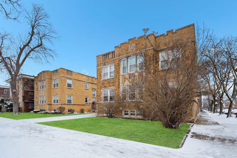 Photo of 4209 N Keystone Avenue #2W, Chicago, IL 60641 (MLS # 12600486)