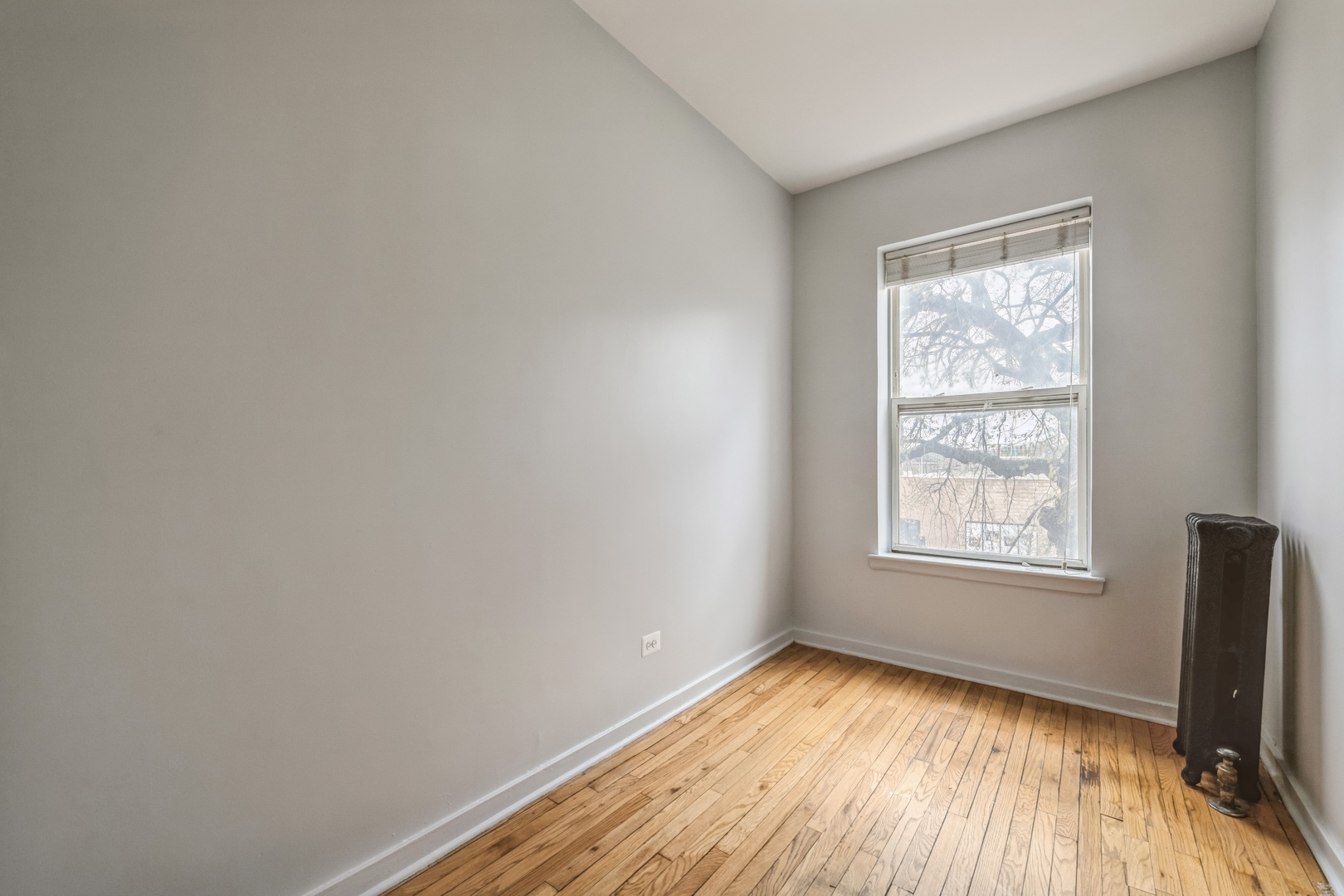 308 N Kedzie Avenue 1