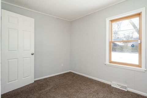 Tiny photo for 1620 PIERCE Avenue, Rockford, IL 61103 (MLS # 12530029)