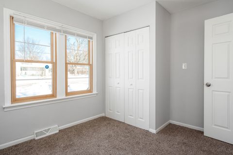 Tiny photo for 1620 PIERCE Avenue, Rockford, IL 61103 (MLS # 12530029)