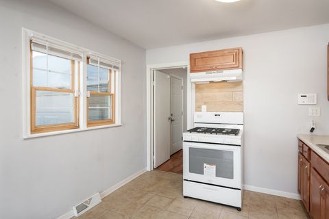 Tiny photo for 1620 PIERCE Avenue, Rockford, IL 61103 (MLS # 12530029)