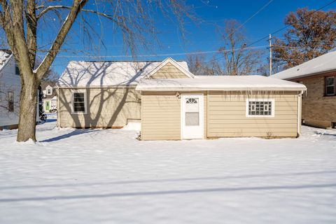 Tiny photo for 1620 PIERCE Avenue, Rockford, IL 61103 (MLS # 12530029)