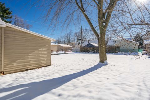 Tiny photo for 1620 PIERCE Avenue, Rockford, IL 61103 (MLS # 12530029)