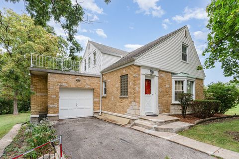 110 Homestead Drive Wood Dale IL 60191