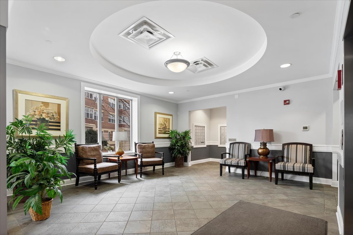 9360 Skokie Boulevard 517