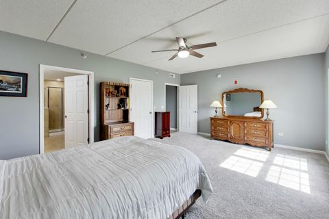 Tiny photo for 601 W Rand Road #201, Arlington Heights, IL 60004 (MLS # 12636760)