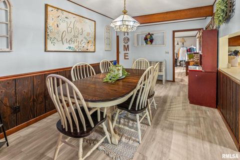 Tiny photo for 17 CRESTWOOD Drive, Centralia, IL 62801 (MLS # EB459811)