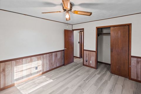 Tiny photo for 17 CRESTWOOD Lane, Centralia, IL 62801 (MLS # EB459811)