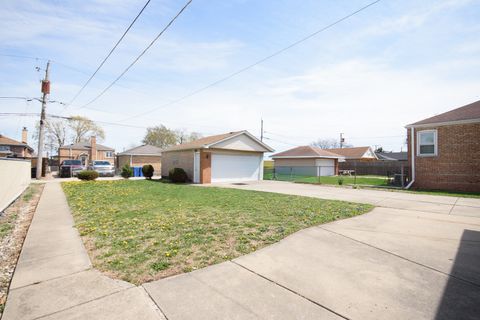 Tiny photo for 5533 S Menard Avenue, Chicago, IL 60638 (MLS # 12549703)