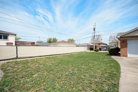 Tiny photo for 5533 S Menard Avenue, Chicago, IL 60638 (MLS # 12549703)