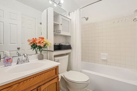 Tiny photo for 402 Sandalwood Lane #C1, Schaumburg, IL 60193 (MLS # 12494740)