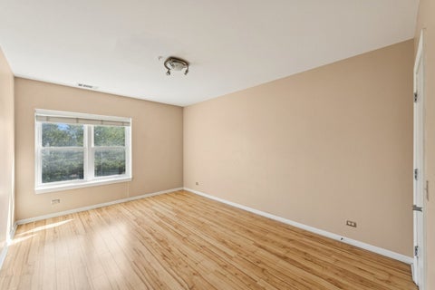 Tiny photo for 1319 CHICAGO Avenue #305, Evanston, IL 60201 (MLS # 12768929)
