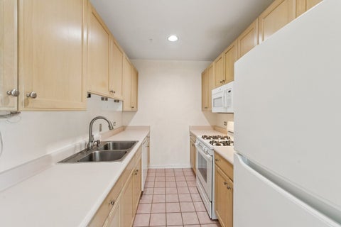 Tiny photo for 1319 CHICAGO Avenue #305, Evanston, IL 60201 (MLS # 12768929)