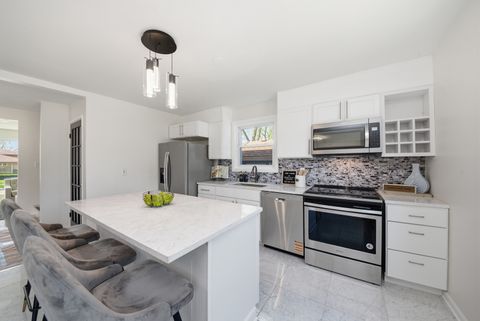 Tiny photo for 11603 S Loomis Street, Chicago, IL 60643 (MLS # 12575283)