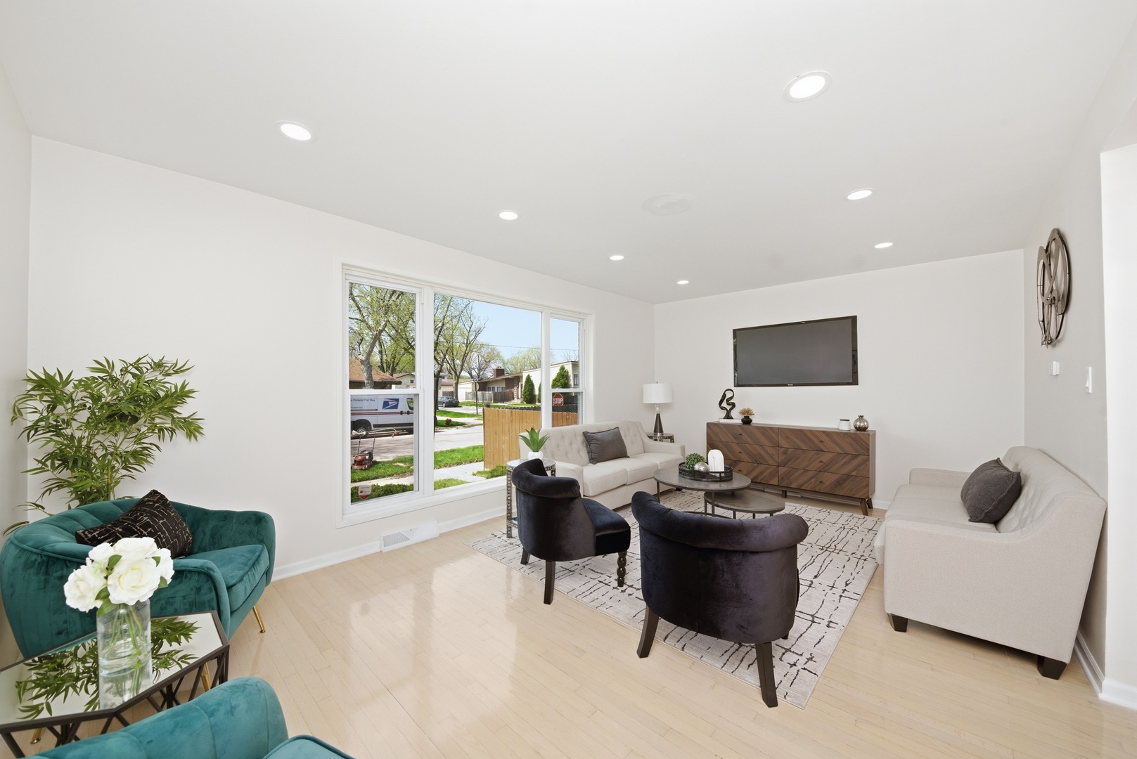 11603 S Loomis Street