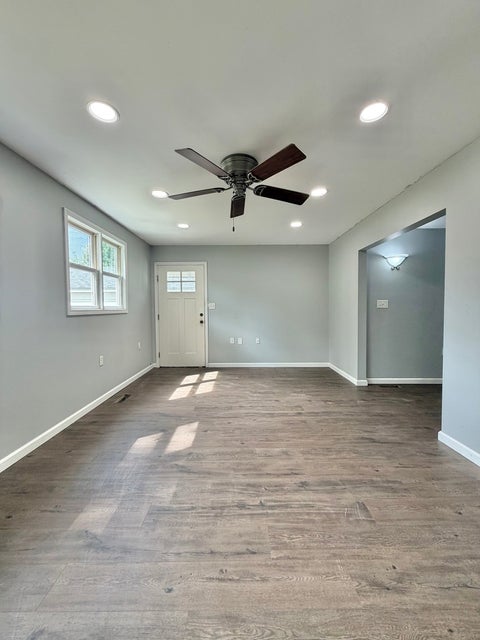 Tiny photo for 302 E Jackson Street, Saybrook, IL 61770 (MLS # 12719358)