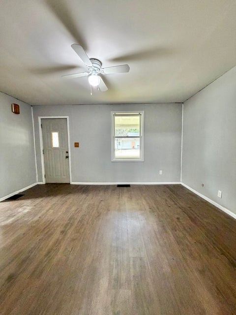 Tiny photo for 302 E Jackson Street, Saybrook, IL 61770 (MLS # 12719358)