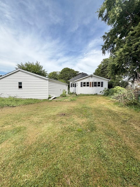 Tiny photo for 302 E Jackson Street, Saybrook, IL 61770 (MLS # 12719358)