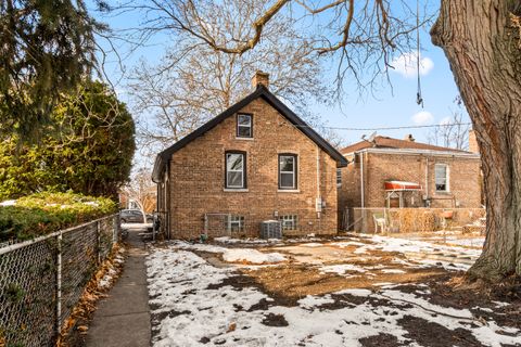 Tiny photo for 3605 Harvey Avenue, Berwyn, IL 60402 (MLS # 12518697)