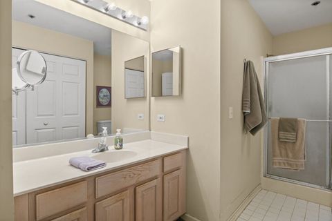 Tiny photo for 115 Hunt Club Drive #114N, St. Charles, IL 60174 (MLS # 12602106)