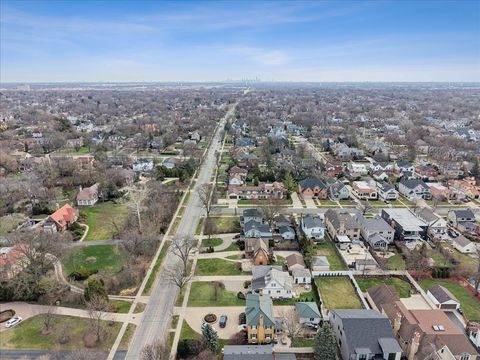 Tiny photo for 240 W Saint Charles Road, Elmhurst, IL 60126 (MLS # 12599436)