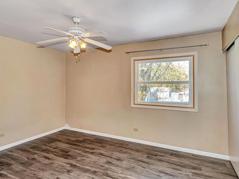 Tiny photo for 9 Hilltop Drive, Bourbonnais, IL 60914 (MLS # 12516850)