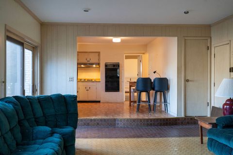 Tiny photo for 2850 Beckwith Court, Northbrook, IL 60062 (MLS # 12528881)