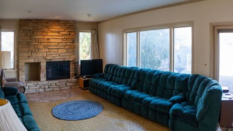 Tiny photo for 2850 Beckwith Court, Northbrook, IL 60062 (MLS # 12528881)