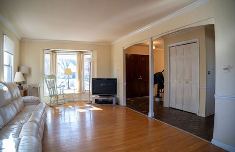 Tiny photo for 2850 Beckwith Court, Northbrook, IL 60062 (MLS # 12528881)