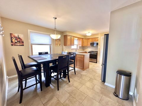 Tiny photo for 7733 S Sawyer Avenue, Chicago, IL 60652 (MLS # 12594392)