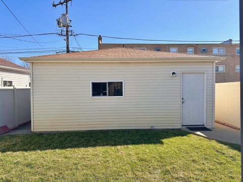 Tiny photo for 7733 S Sawyer Avenue, Chicago, IL 60652 (MLS # 12594392)