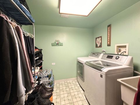 Tiny photo for 7733 S Sawyer Avenue, Chicago, IL 60652 (MLS # 12594392)