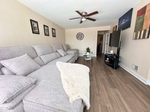 Tiny photo for 7733 S Sawyer Avenue, Chicago, IL 60652 (MLS # 12594392)