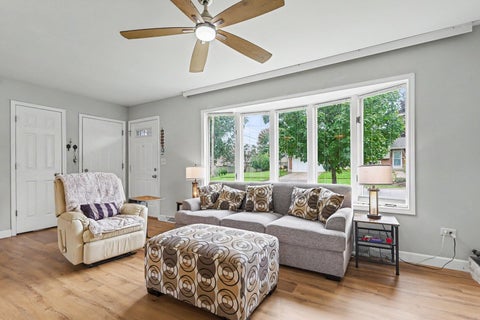 Tiny photo for 430 E Morse Avenue, Bartlett, IL 60103 (MLS # 12773488)