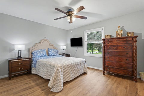 Tiny photo for 430 E Morse Avenue, Bartlett, IL 60103 (MLS # 12773488)