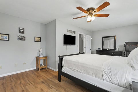 Tiny photo for 430 E Morse Avenue, Bartlett, IL 60103 (MLS # 12773488)