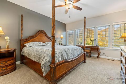 Tiny photo for 616 Parkside Court, Libertyville, IL 60048 (MLS # 12505462)