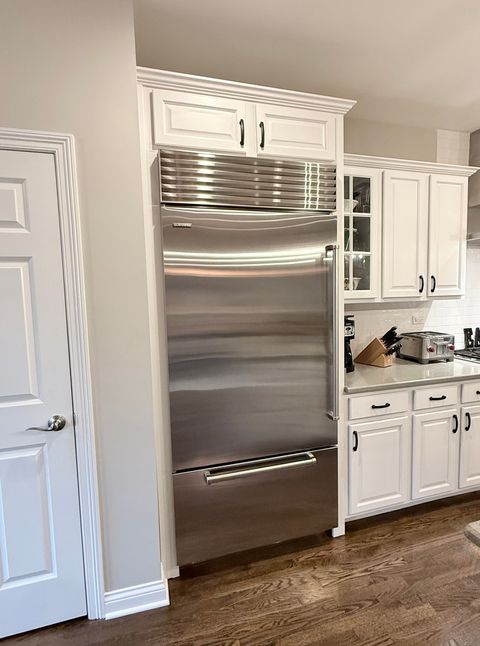 Tiny photo for 616 Parkside Court, Libertyville, IL 60048 (MLS # 12505462)