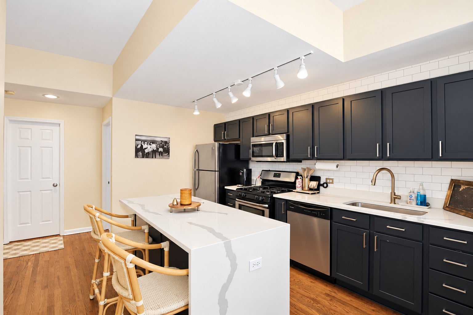 2356 N Elston Court 403