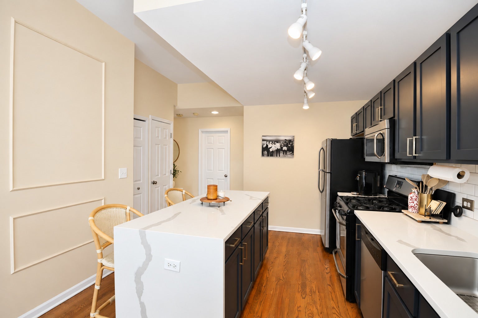 2356 N Elston Court 403