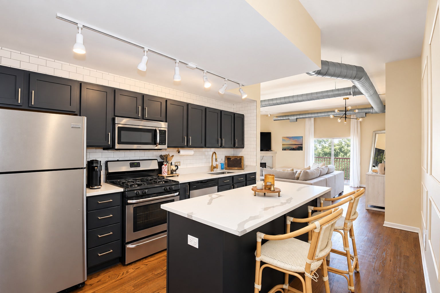 2356 N Elston Court 403
