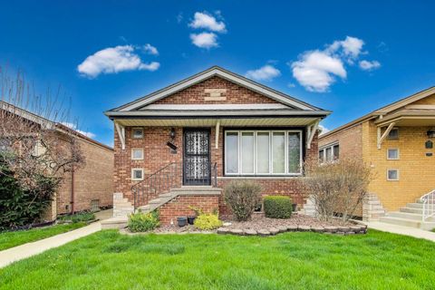 5836 S Menard Avenue Chicago IL 60638