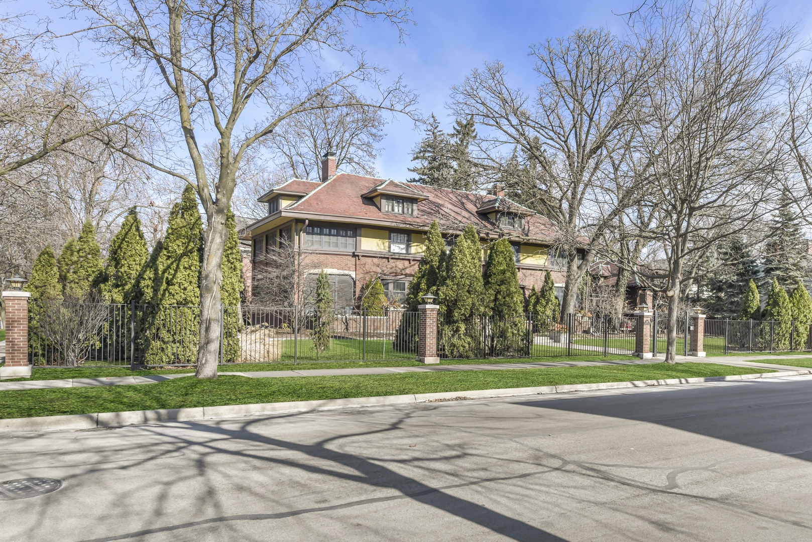600 N Euclid Avenue