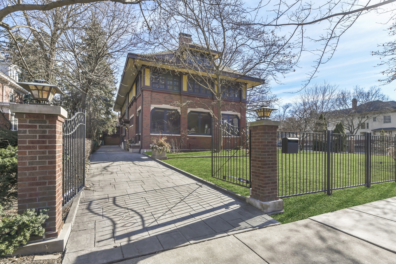 600 N Euclid Avenue