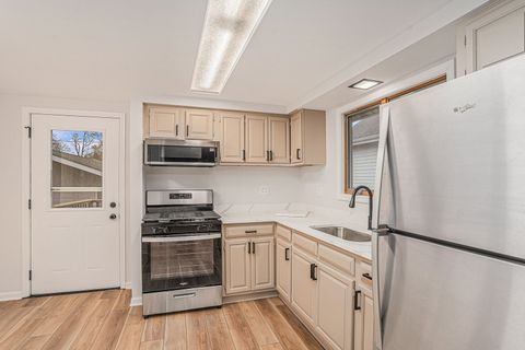 Tiny photo for 313 Miner Street, Bensenville, IL 60106 (MLS # 12520164)