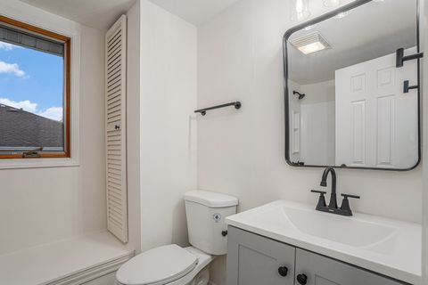 Tiny photo for 313 Miner Street, Bensenville, IL 60106 (MLS # 12520164)