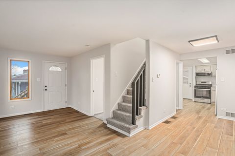 Tiny photo for 313 Miner Street, Bensenville, IL 60106 (MLS # 12520164)